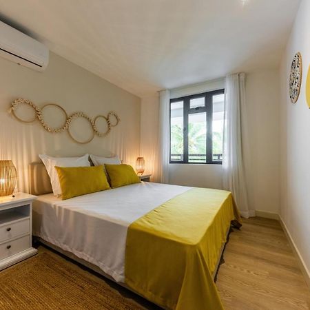 Les Cerisiers Beach Residence, Cosy And Modern 3 Bedroom Apartment Located 50 Metres From The Beach And From All Amenities And Restaurants On The Coastal Road Flic-en-Flacq Εξωτερικό φωτογραφία