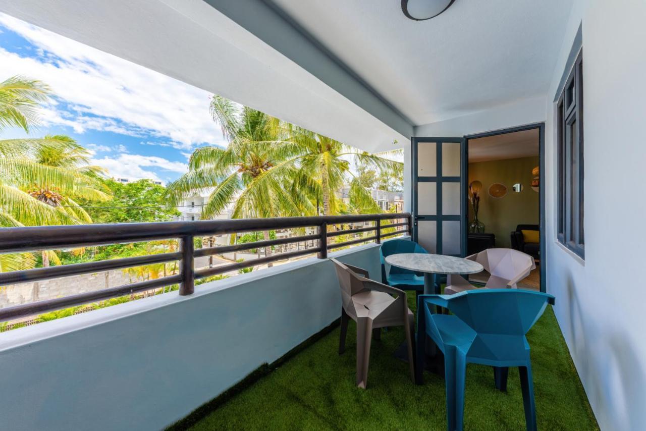 Les Cerisiers Beach Residence, Cosy And Modern 3 Bedroom Apartment Located 50 Metres From The Beach And From All Amenities And Restaurants On The Coastal Road Flic-en-Flacq Εξωτερικό φωτογραφία