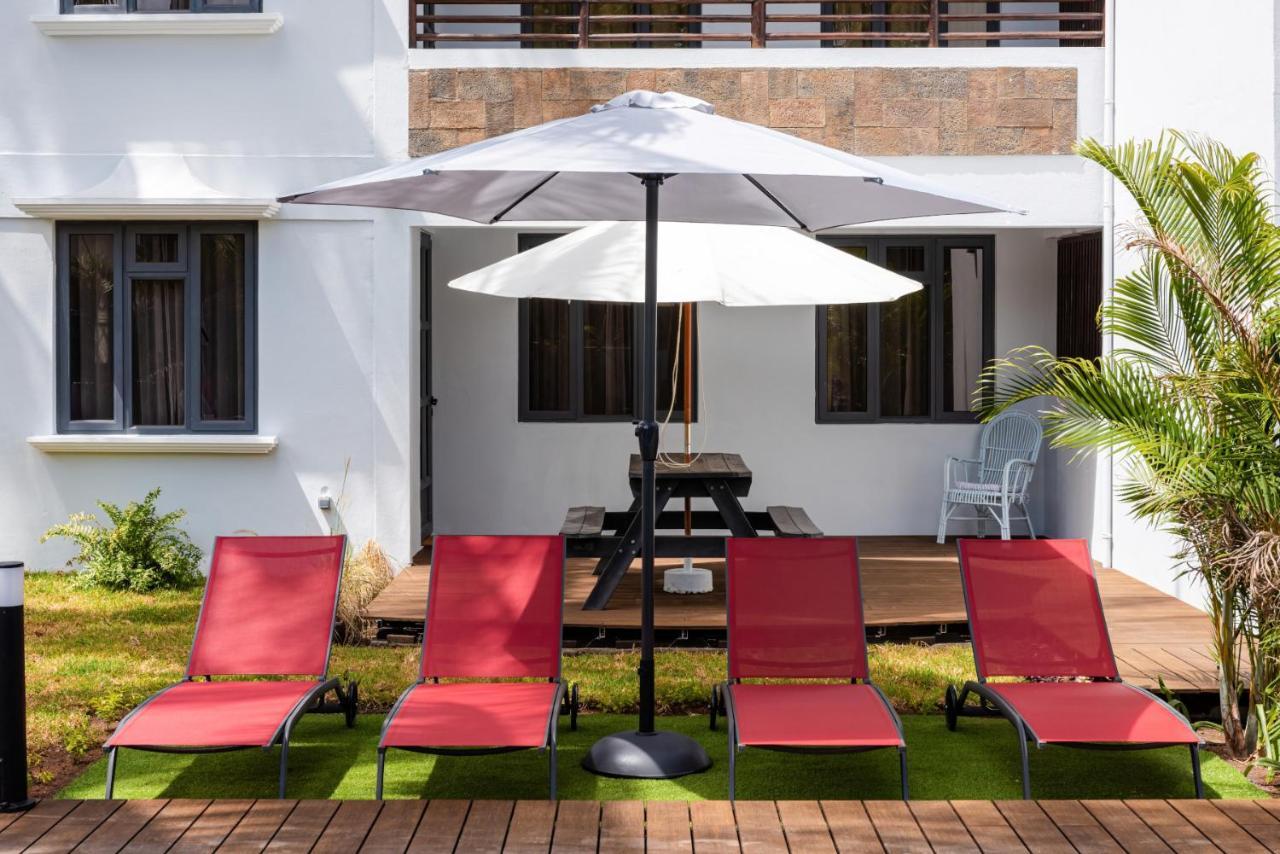 Les Cerisiers Beach Residence, Cosy And Modern 3 Bedroom Apartment Located 50 Metres From The Beach And From All Amenities And Restaurants On The Coastal Road Flic-en-Flacq Εξωτερικό φωτογραφία